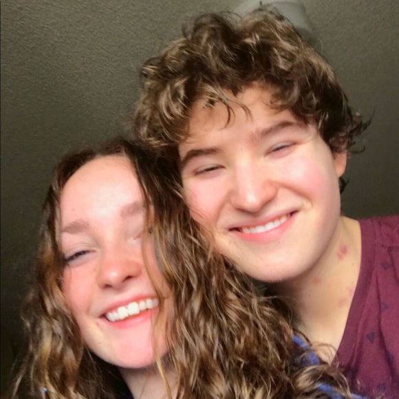 Meet your Posher, Marina - Picture 2 of 3